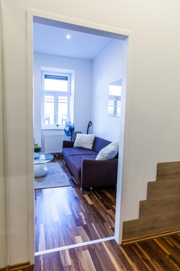 Vienna Market Apartments & Free Parking Viena Quarto foto